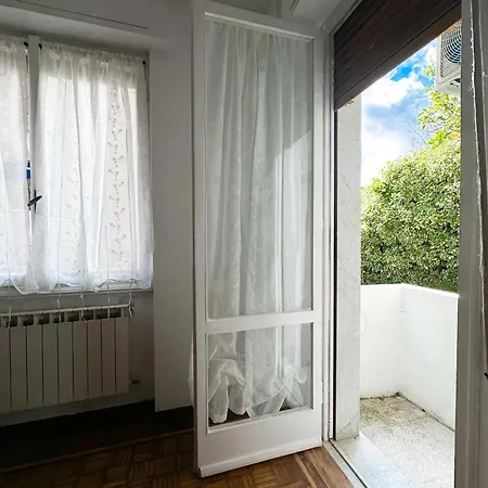 Tolly House-rapallo Centre