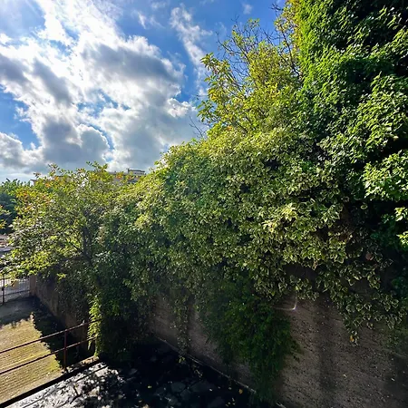 Tolly House-rapallo Centre Апартаменты *